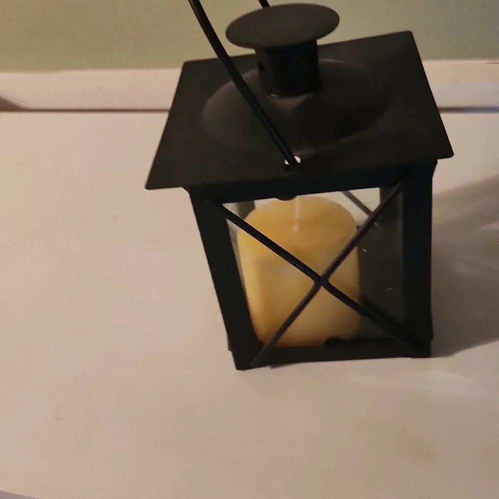 Black Metal Latern